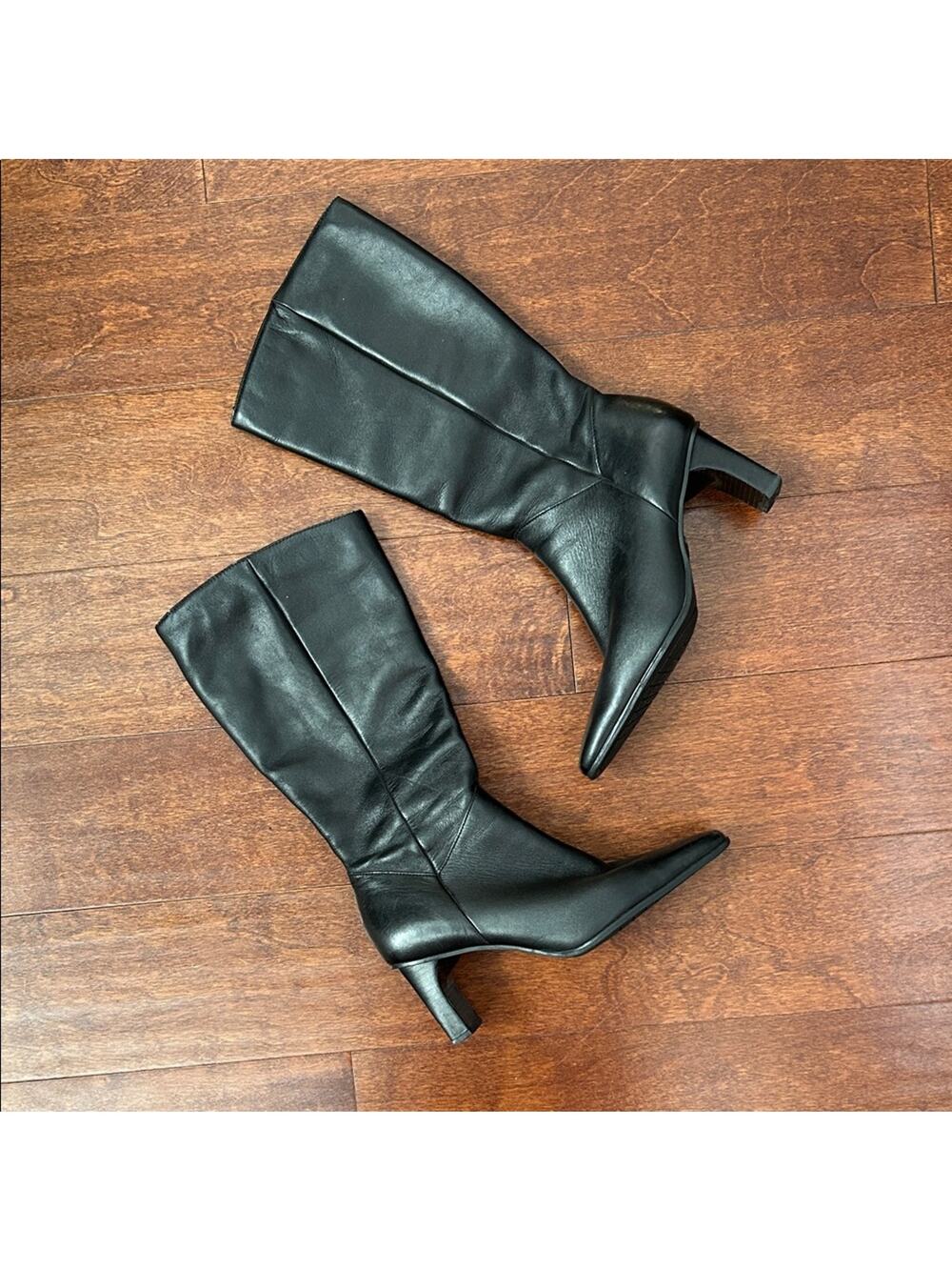 Caressa Sleek Retro 90s Black Leather Heeled Boots with Square Toes, Size 6